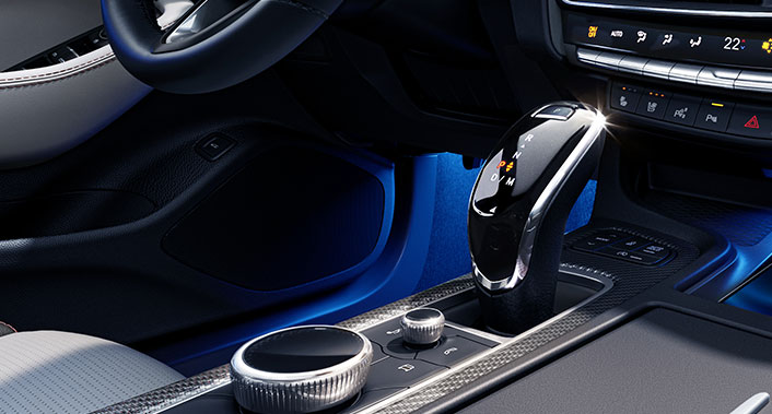 中企诚谊凯迪拉克留学生免税车